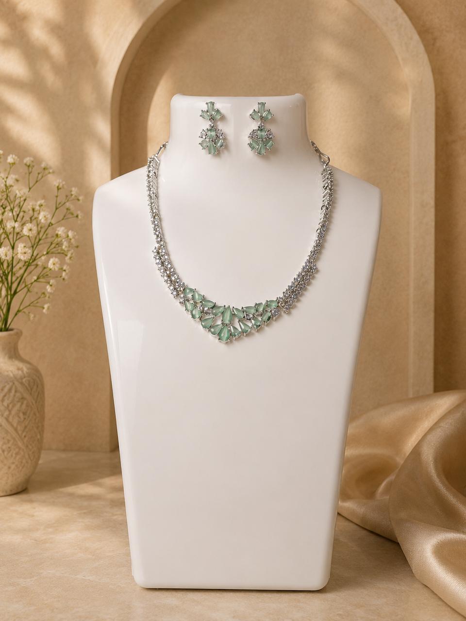 Silver Frost Necklace Set