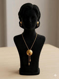 Neckless