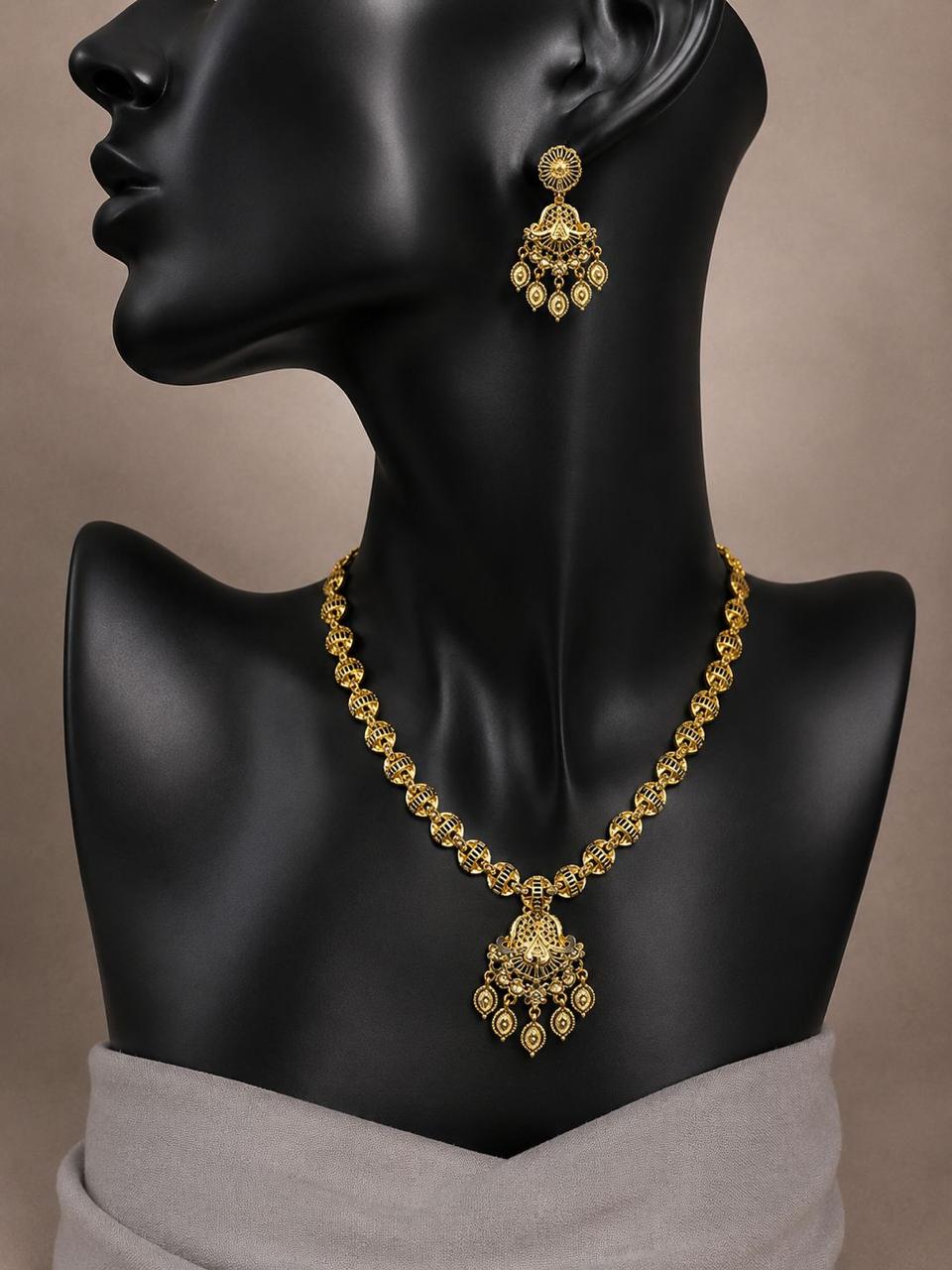 Neckless