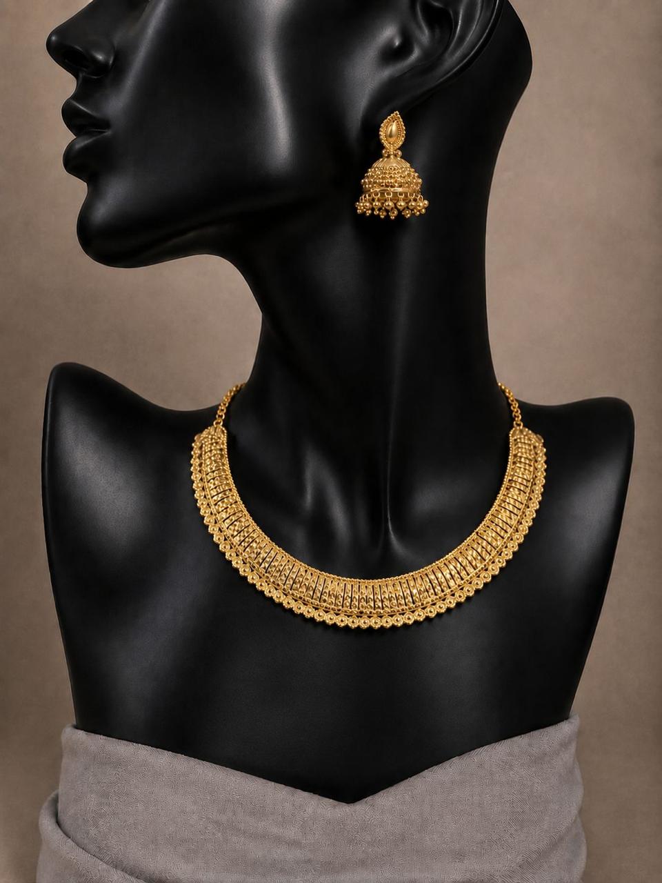 Neckless